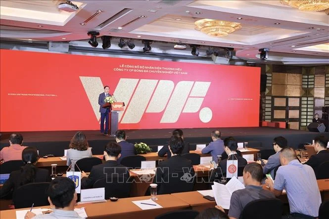 Công bố nhận diện thương hiệu mới của các Giải bóng đá chuyên nghiệp quốc gia Công bố nhận diện thương hiệu mới của các Giải bóng đá chuyên nghiệp quốc gia