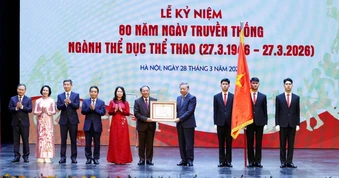 Cục Thể dục Thể thao Việt Nam nhận Huân chương Lao động hạng Nhất