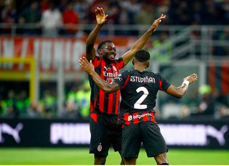 Đánh bại Inter Milan, AC Milan sống lại hy vọng đua vô địch Đánh bại Inter Milan, AC Milan sống lại hy vọng đua vô địch