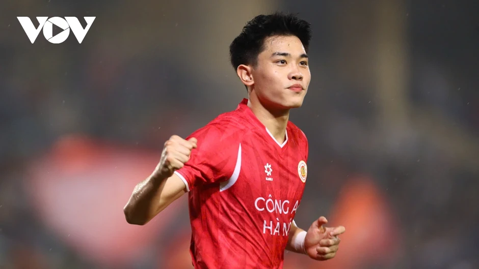 Danh sách vua phá lưới V-League: Đình Bắc bứt phá nhanh chóng Danh sách vua phá lưới V-League: Đình Bắc bứt phá nhanh chóng