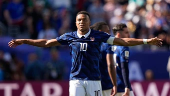 Deschamps: 'Mbappe luôn đóng góp nhiều ngay cả khi bị chê ích kỷ' - Báo TinVina