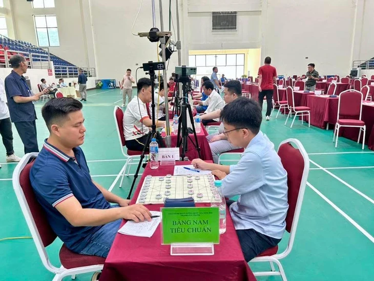 'Địa chấn' làng cờ tướng, Lại Lý Huynh bị loại sớm ở giải quốc gia 'Địa chấn' làng cờ tướng, Lại Lý Huynh bị loại sớm ở giải quốc gia
