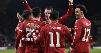 Đòi nợ thành công Wolverhampton, Liverpool bùng nổ vào tứ kết FA Cup