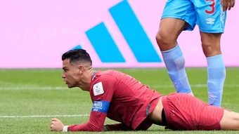 Đội tuyển Bồ Đào Nha nguy cơ chia rẽ vì Ronaldo - Báo TinVina