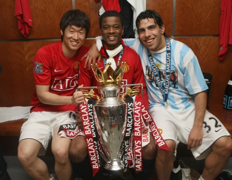 Đường hầm tái hiện sự nghiệp trong biệt thự của Carlos Tevez Đường hầm tái hiện sự nghiệp trong biệt thự của Carlos Tevez
