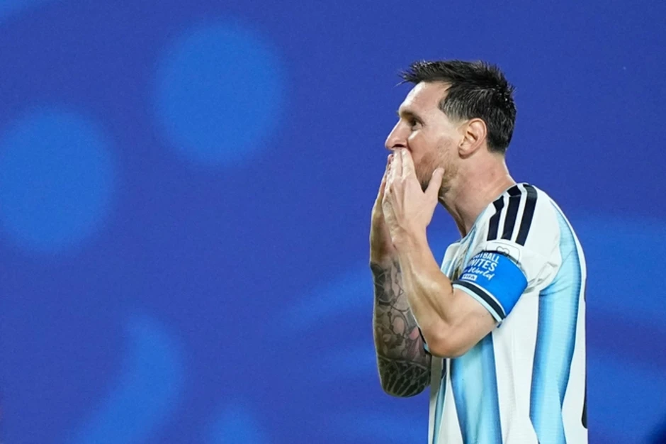 ESPN: Messi làm lu mờ Mbappe, Haaland và khiến Ronaldo áp lực - Báo TinVina ESPN: Messi làm lu mờ Mbappe, Haaland và khiến Ronaldo áp lực - Báo TinVina