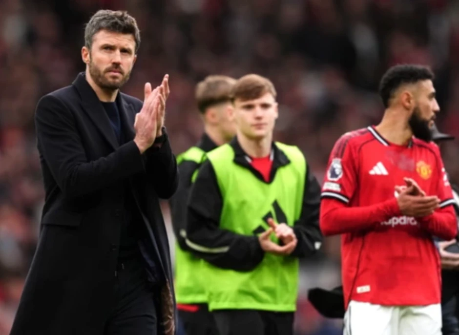 Evra chỉ trích ba huyền thoại Man Utd cố hủy hoại sự nghiệp Carrick - Báo TinVina Evra chỉ trích ba huyền thoại Man Utd cố hủy hoại sự nghiệp Carrick - Báo TinVina