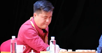 Fan Trung Quốc mong Trình Vũ Đông giữ gìn thể diện làng cờ tướng nước nhà