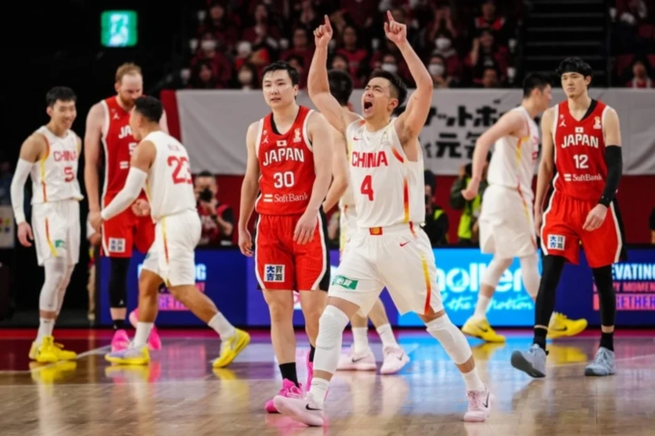 FIBA xin lỗi vì gọi chiến thắng của Trung Quốc là 'lén lút' FIBA xin lỗi vì gọi chiến thắng của Trung Quốc là 'lén lút'