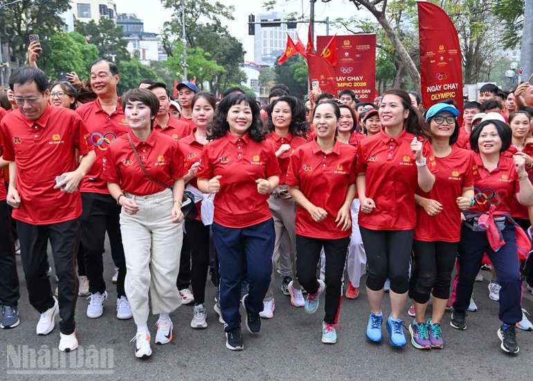 Gần 1,4 triệu người hòa nhịp cùng Ngày chạy Olympic năm 2026 Gần 1,4 triệu người hòa nhịp cùng Ngày chạy Olympic năm 2026
