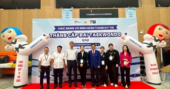 Gần 700 võ sinh thi thăng cấp đai taekwondo tại Hà Nội