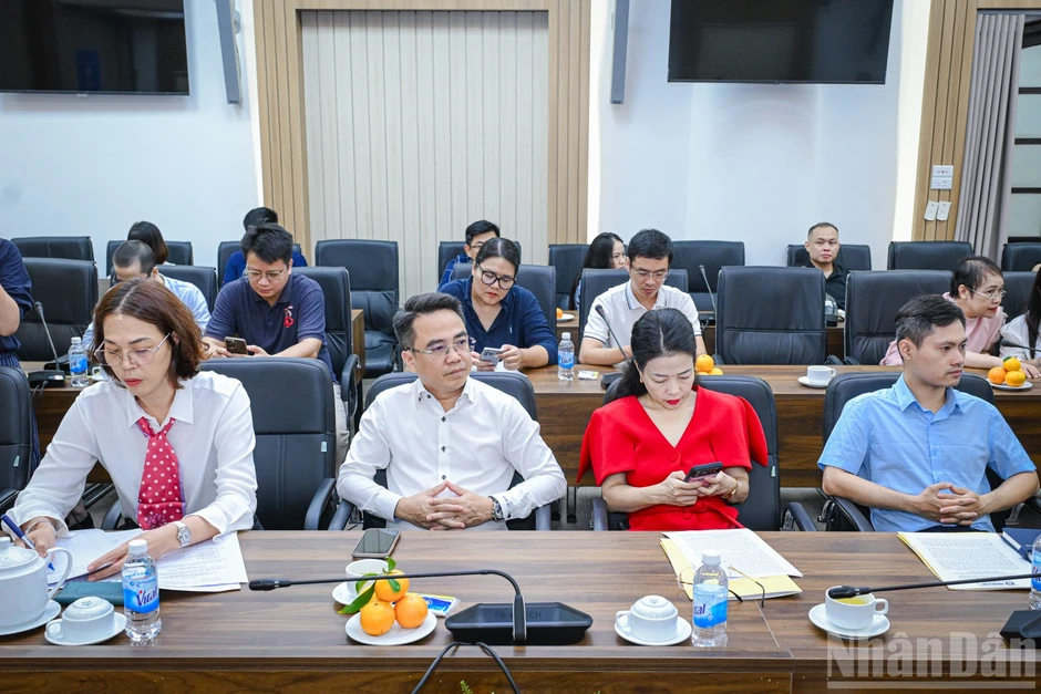Giải vô địch bóng bàn quốc gia Báo Nhân Dân lần thứ 44 tranh Cúp Phân bón Cà Mau năm 2026 Giải vô địch bóng bàn quốc gia Báo Nhân Dân lần thứ 44 tranh Cúp Phân bón Cà Mau năm 2026