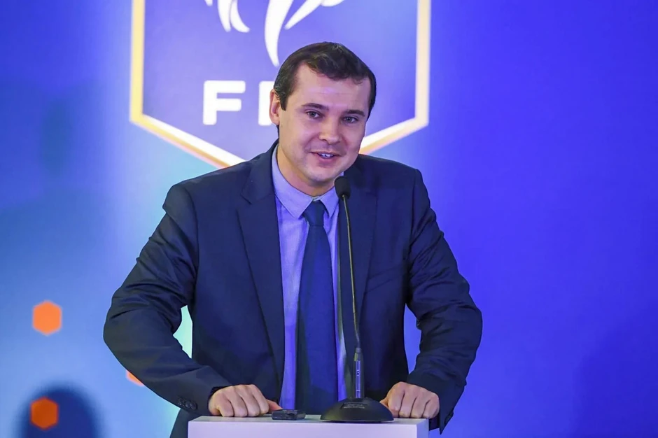 Giám đốc điều hành FIFA chấp nhận nguy cơ mất việc, công khai chỉ trích chủ tịch Gianni Infantino Giám đốc điều hành FIFA chấp nhận nguy cơ mất việc, công khai chỉ trích chủ tịch Gianni Infantino