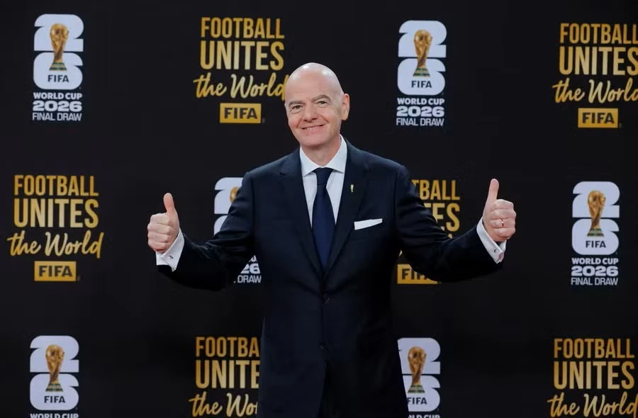 Giám đốc điều hành FIFA chấp nhận nguy cơ mất việc, công khai chỉ trích chủ tịch Gianni Infantino Giám đốc điều hành FIFA chấp nhận nguy cơ mất việc, công khai chỉ trích chủ tịch Gianni Infantino