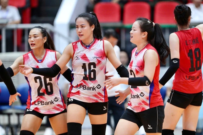 Giang Tô giành vé bán kết Cúp VTV9 - Bình Điền, LPBank Ninh Bình ngược dòng chiến thắng Giang Tô giành vé bán kết Cúp VTV9 - Bình Điền, LPBank Ninh Bình ngược dòng chiến thắng