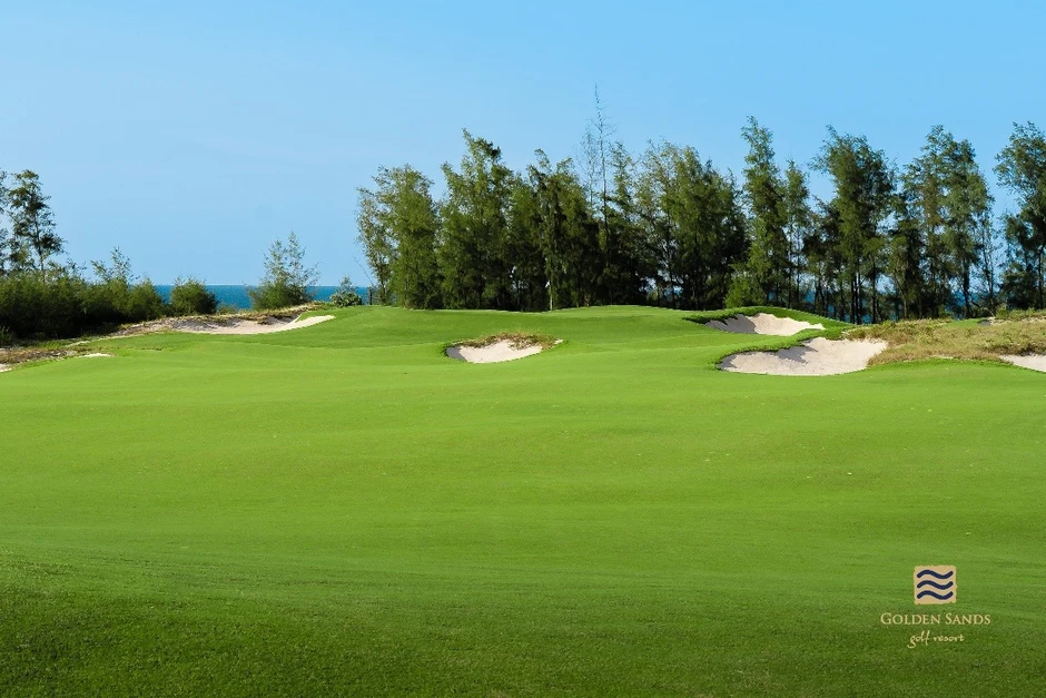 Golden Sands Golf Resort được vinh danh 'Sân golf Links ấn tượng nhất' Golden Sands Golf Resort được vinh danh 'Sân golf Links ấn tượng nhất'