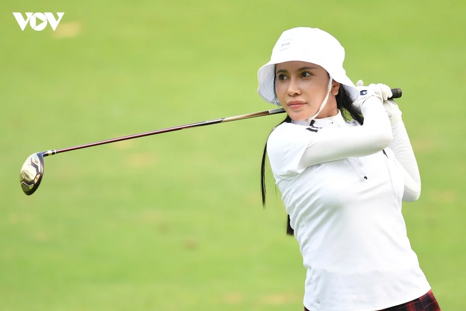 Golfer Lưu Ngọc Sáng vô địch Tiền Phong Golf Championship - Non sông một dải lần 2 Golfer Lưu Ngọc Sáng vô địch Tiền Phong Golf Championship - Non sông một dải lần 2