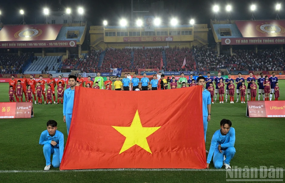 Hà Nội FC thắng trận derby Thủ đô, Công an Hà Nội mất ngôi đầu V.League Hà Nội FC thắng trận derby Thủ đô, Công an Hà Nội mất ngôi đầu V.League