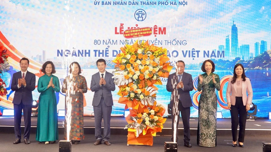 Hà Nội kỷ niệm 80 năm Ngày truyền thống ngành Thể dục thể thao Việt Nam Hà Nội kỷ niệm 80 năm Ngày truyền thống ngành Thể dục thể thao Việt Nam