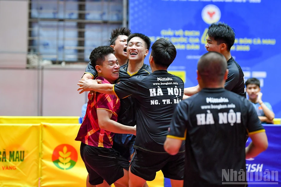 Hà Nội và Thành phố Hồ Chí Minh lên ngôi vô địch đồng đội Hà Nội và Thành phố Hồ Chí Minh lên ngôi vô địch đồng đội