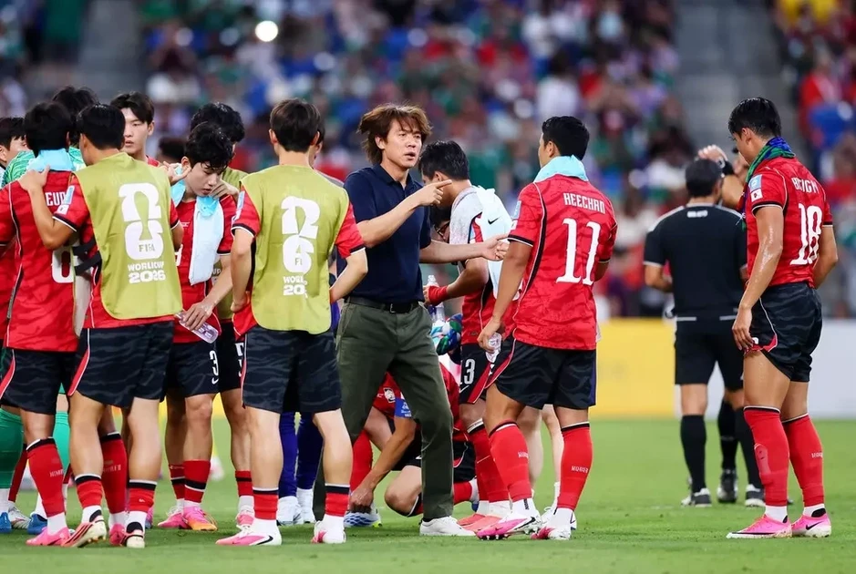 Hàng loạt HLV ra đi sau World Cup 2026 - Báo TinVina Hàng loạt HLV ra đi sau World Cup 2026 - Báo TinVina