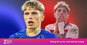 Hành động kỳ lạ của Garnacho với MU