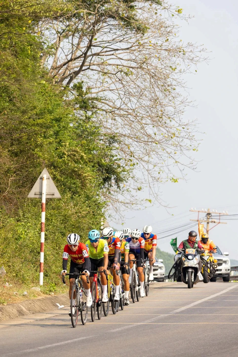 Hành trình 178 km rực lửa: cú sôlô ngoạn mục của Christopher Jensen Hành trình 178 km rực lửa: cú sôlô ngoạn mục của Christopher Jensen