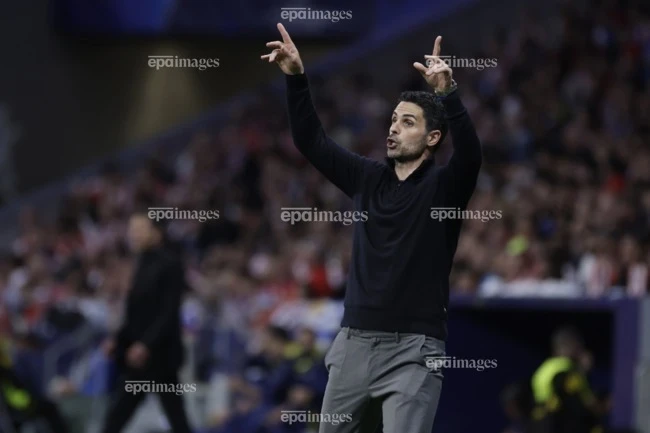 HLV Arteta: 'Trọng tài đã cướp chiến thắng của Arsenal' HLV Arteta: 'Trọng tài đã cướp chiến thắng của Arsenal'