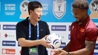HLV Kim: 'Mong Xuân Son ghi 3 bàn vào lưới Thái Lan' - Báo VnExpress