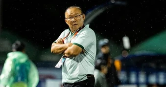 HLV Park Hang-seo gây tranh cãi, bị chỉ trích vì phát ngôn 'bóng đá Thái Lan thua Việt Nam'