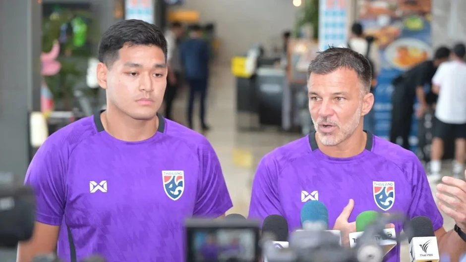 HLV Thái Lan nói gì về Việt Nam trước lúc lên đường dự FIFA ASEAN Cup? HLV Thái Lan nói gì về Việt Nam trước lúc lên đường dự FIFA ASEAN Cup?