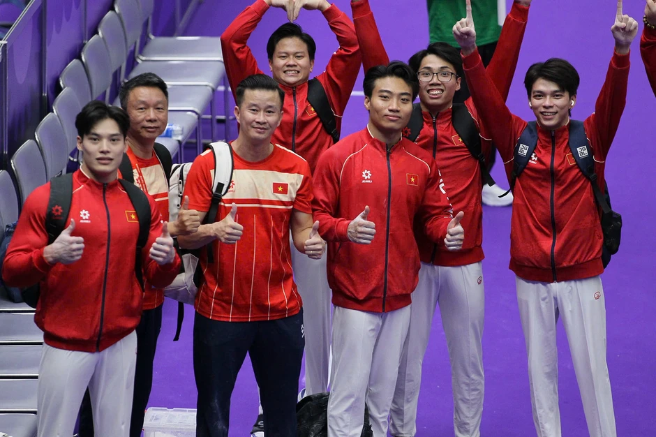 HLV Trương Minh Sang mạo hiểm khiếu nại, Hải Khang vào chung kết nhảy chống Asiad 20 HLV Trương Minh Sang mạo hiểm khiếu nại, Hải Khang vào chung kết nhảy chống Asiad 20