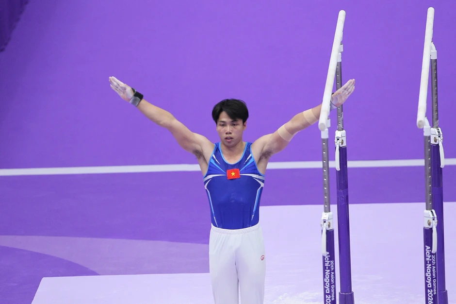 HLV Trương Minh Sang mạo hiểm khiếu nại, Hải Khang vào chung kết nhảy chống Asiad 20 HLV Trương Minh Sang mạo hiểm khiếu nại, Hải Khang vào chung kết nhảy chống Asiad 20