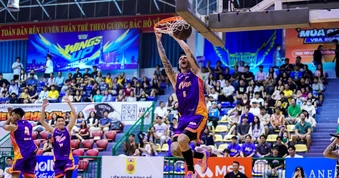 Ho Chi Minh City Wings vượt qua Danang Dragons để củng cố vị trí trong Top 4