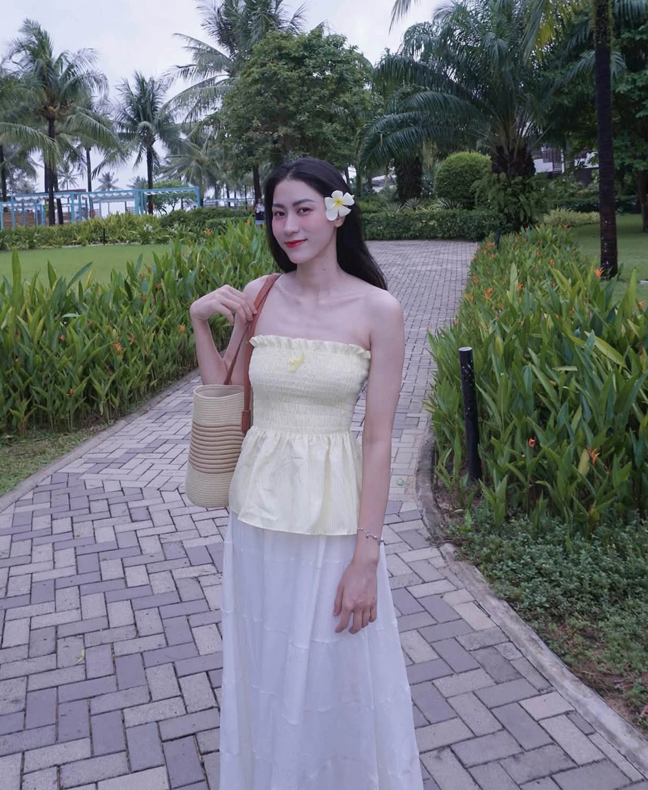 Hoa khôi bóng chuyền Kiều Trinh khoe ảnh cực xinh, chờ ngày tái xuất