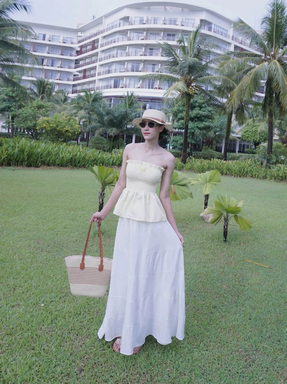 Hoa khôi bóng chuyền Kiều Trinh khoe ảnh cực xinh, chờ ngày tái xuất