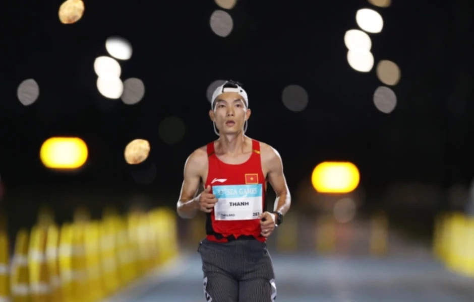Hoàng Nguyên Thanh hụt kỷ lục Việt Nam tại Tokyo Marathon 2026 - Báo TinVina Hoàng Nguyên Thanh hụt kỷ lục Việt Nam tại Tokyo Marathon 2026 - Báo TinVina