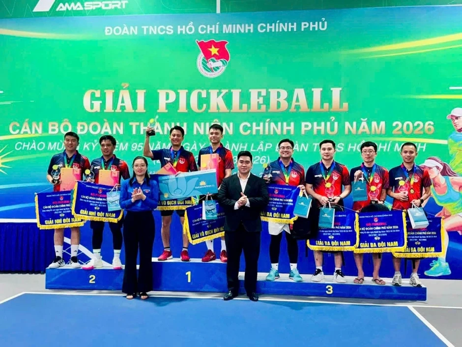 Hơn 100 VĐV tranh tài tại giải Pickleball chào mừng 95 năm thành lập Đoàn Hơn 100 VĐV tranh tài tại giải Pickleball chào mừng 95 năm thành lập Đoàn