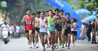 Hơn 3.000 VĐV dự giải chạy xung quanh hồ Hoàn Kiếm