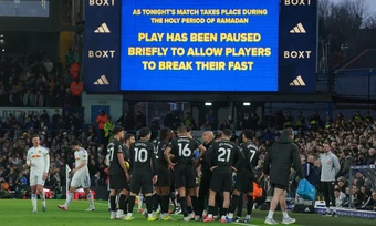 Hỗn loạn bao trùm chiến thắng của Man City - Báo TinVina