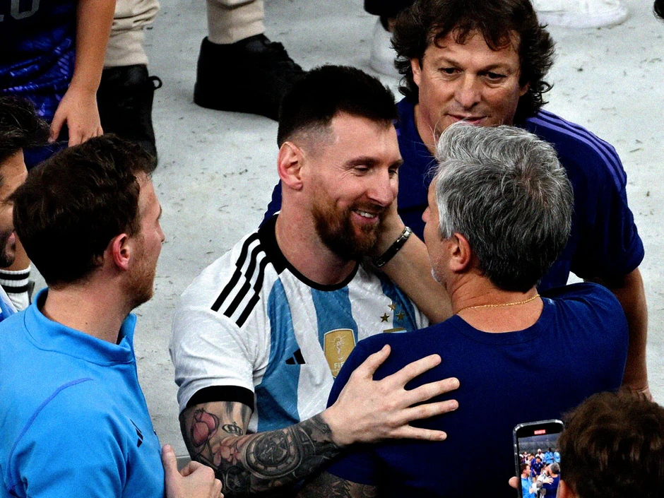 Jorge Messi: Người cha dẫn đường cho Leo Messi lên đỉnh thế giới Jorge Messi: Người cha dẫn đường cho Leo Messi lên đỉnh thế giới