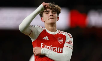 Kết quả Arsenal 2-0 Everton: 'Thần đồng' 16 tuổi lập kỷ lục Ngoại Hạng Anh