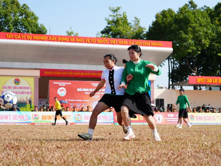 Khai mạc Giải bóng đá nữ các dân tộc thiểu số tỉnh Gia Lai mở rộng năm 2026 - Cúp VTV5 Khai mạc Giải bóng đá nữ các dân tộc thiểu số tỉnh Gia Lai mở rộng năm 2026 - Cúp VTV5