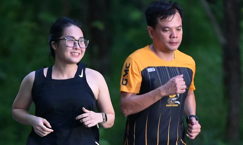 Khi phái đẹp chạy Ultra Marathon xuyên đêm - Báo TinVina