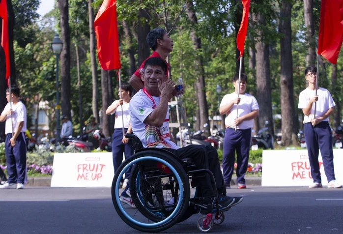 Khoảnh khắc hấp dẫn ở Ngày chạy Olympic vì sức khỏe toàn dân Khoảnh khắc hấp dẫn ở Ngày chạy Olympic vì sức khỏe toàn dân