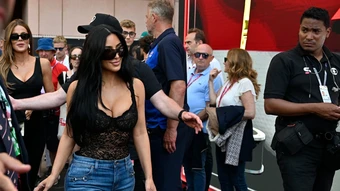 Kim Kardashian gây tranh cãi tại Grand Prix Monaco