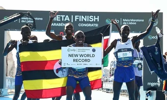Kiplimo giành lại kỷ lục half marathon thế giới - Báo TinVina