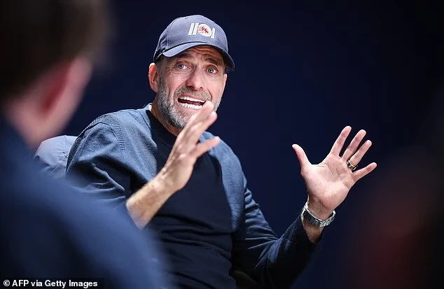 Klopp nổi giận trước tin đồn vô lý Klopp nổi giận trước tin đồn vô lý