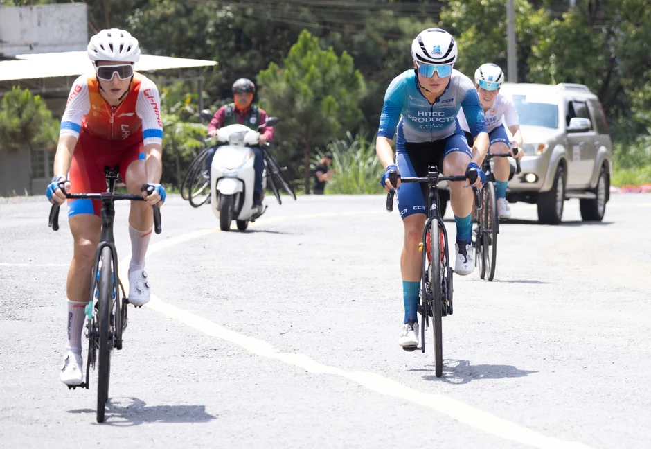 Komina Marina giành Áo chấm đỏ sau chặng 3 Biwase Tour of Vietnam 2026