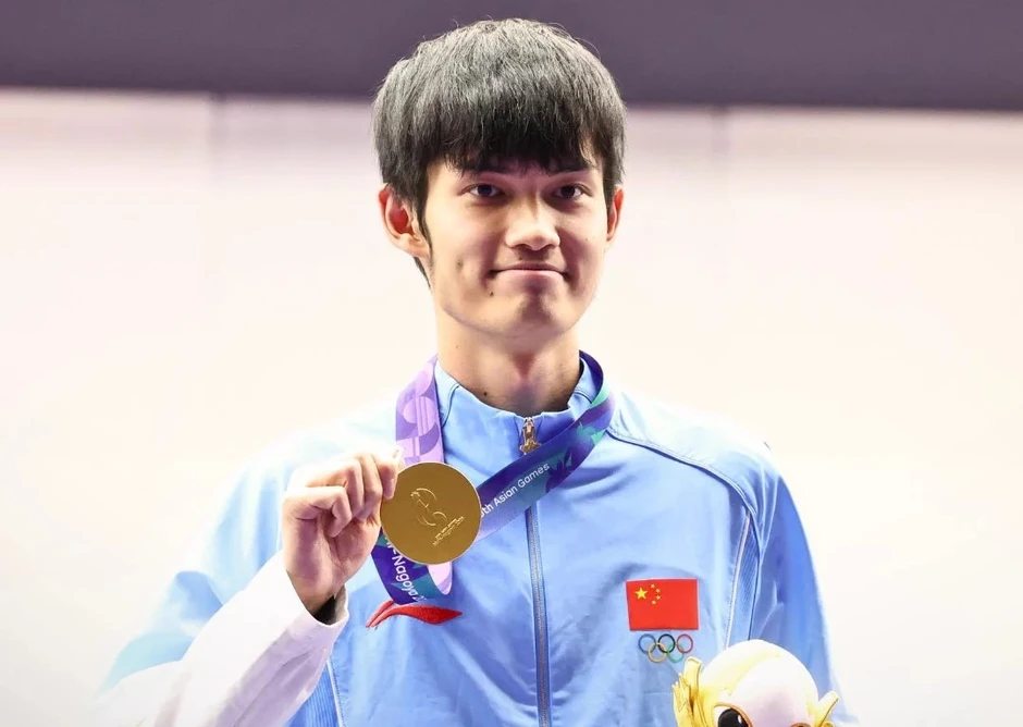 Kỷ lục gia bắn súng của Trung Quốc và bí quyết thành công nhờ... ham ăn Kỷ lục gia bắn súng của Trung Quốc và bí quyết thành công nhờ... ham ăn